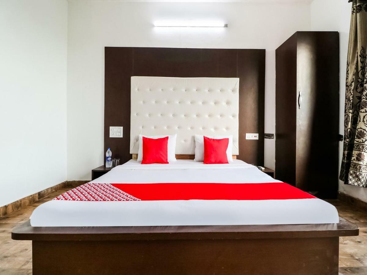 Oyo 47630 Grand Villa Moga Zewnętrze zdjęcie