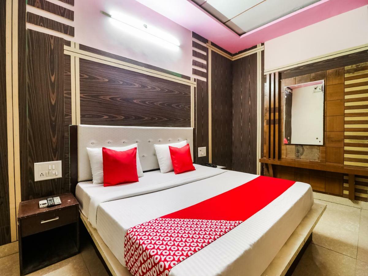 Oyo 47630 Grand Villa Moga Zewnętrze zdjęcie